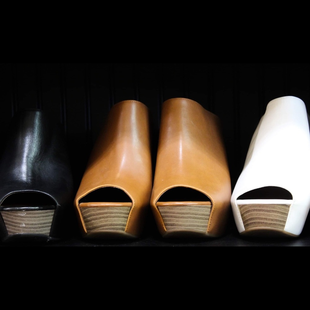 Jessica Simpson, BLACK &WHITE. Sold separate